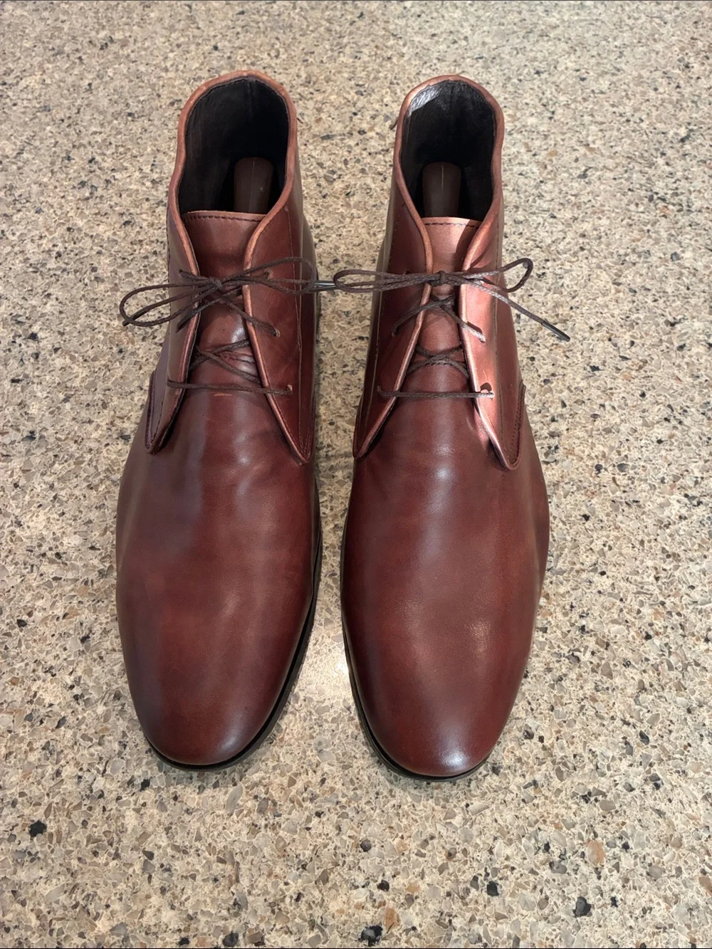 Men's 10.5 3E Florsheim Brown Leather Chukka Boots - Classic Lace-Up